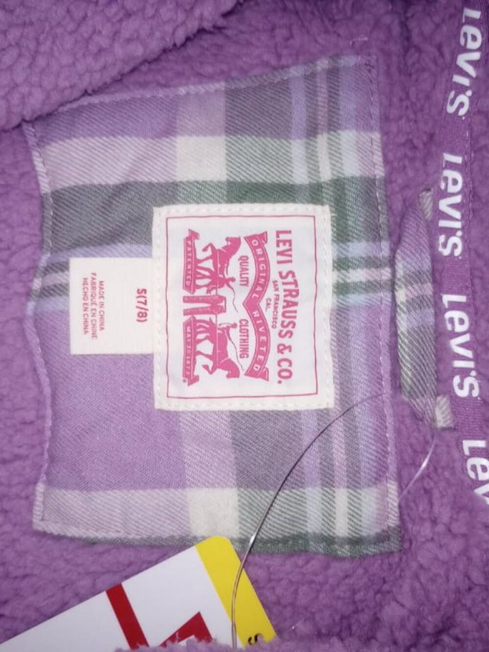 Levi's Girls Size Small 7/8 Purple Plaid Hooded Sherpa Flannel Shacket Shirt NWT - Picture 5 of 5